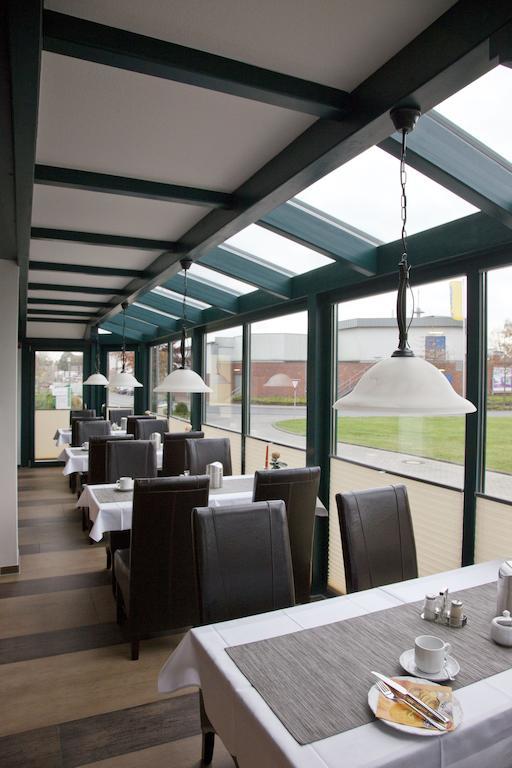 City-Hotel Friesoythe Extérieur photo