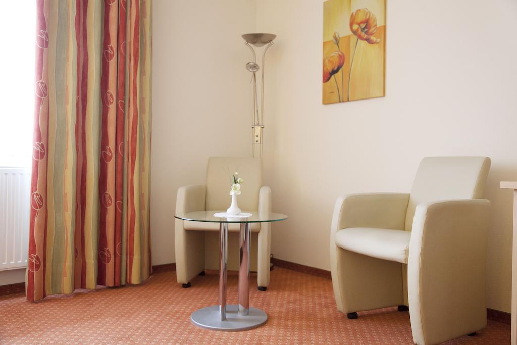 City-Hotel Friesoythe Extérieur photo
